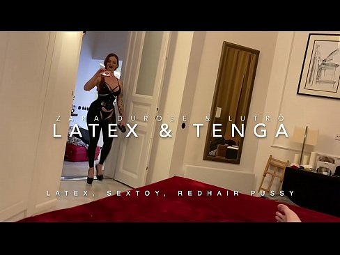❤️ Leas-phiuthar le ceann ruadh ann an deise latex air a fucked le stepbrother ❤❌ Gnè càileachd leinn ❤